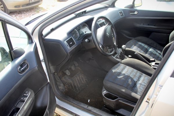Peugeot 307 2002 1.6i NFU Hatchback 5-drzwi [B/C