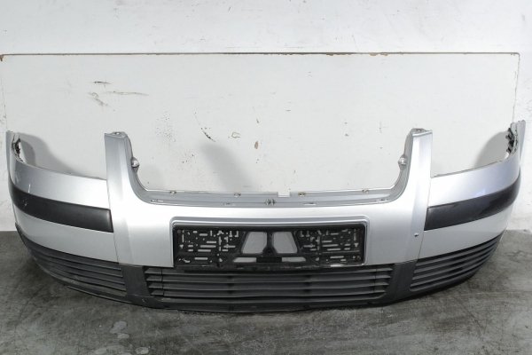 _Zderzak przód VW Passat B5 Lift 2003 (kod lakieru: LA7W)