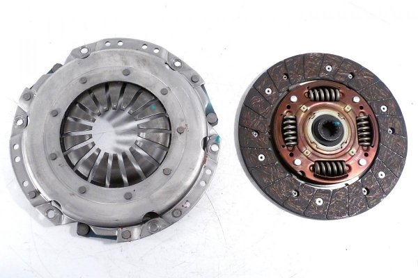 Sprzęgło tarcza docisk Opel Astra H 2004-2009 1.6i 
