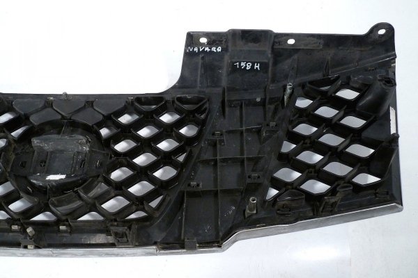 _Atrapa grill Nissan Navara D40 2007 Pickup