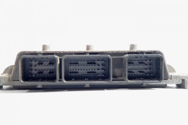 Komputer sterownik silnika Ford Fiesta MK7 2009 1.25i Hatchback 3-drzwi