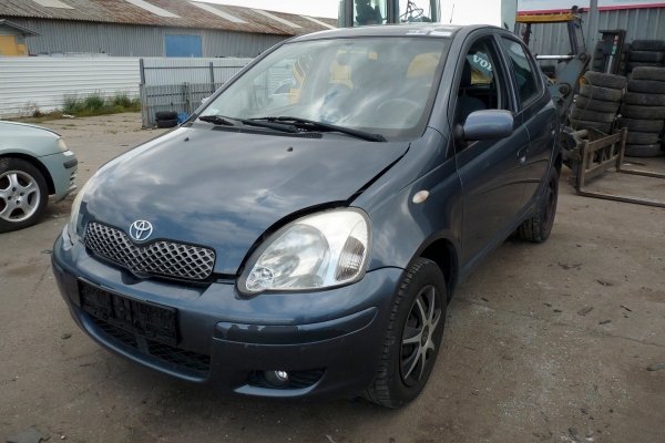 Drzwi przód prawe Toyota Yaris I Lift 2003-2005 Hatchback 5-drzwi