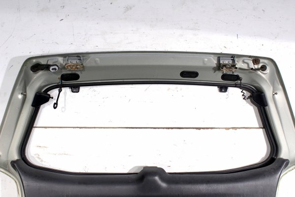 Klapa bagażnika tył Mazda Tribute EP Lift 2004 (Kod lakieru: 28D)