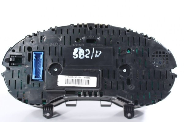 Licznik zegary Audi A3 8P 2008 2.0TDI 