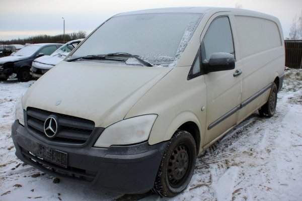 Zamek drzwi przód lewy Mercedes Vito W639 2011 2.2CDI 651940 Bus