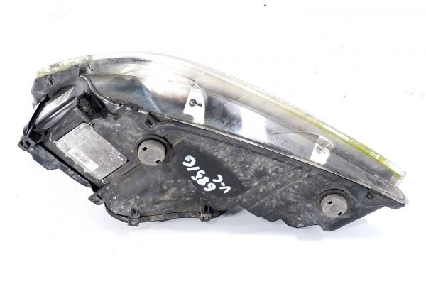 Reflektor prawy Opel Vectra C Lift 2005-2008 Kombi (bi-xenon)