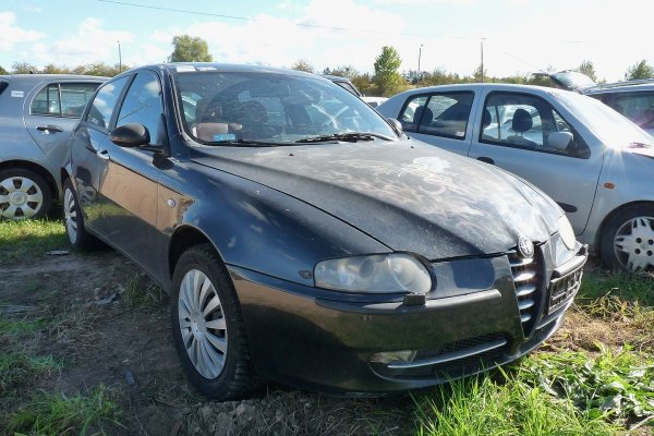 Alfa Romeo 147 2004 1.9JTD Hatchback 5-drzwi [B/C]