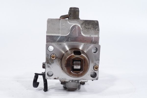 Pompa wtryskowa Mitsubishi Pajero Pinin 2001 2.0GDI 4G94 5-drzwi 