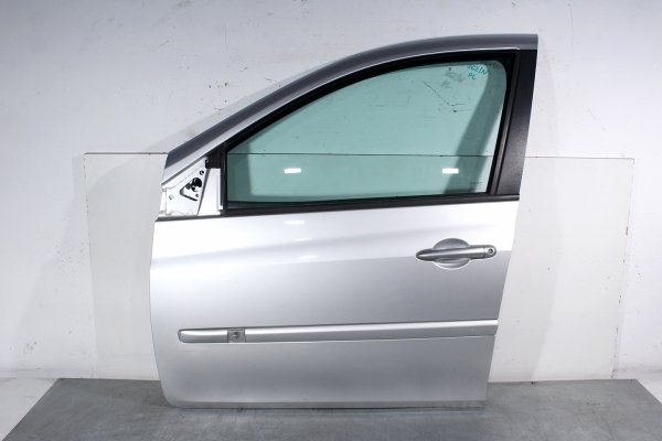 Drzwi przód lewe - Renault - Clio III - zdjęcie 1
