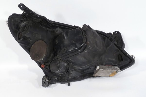 Reflektor przód lewy xenon Opel Astra H 2003-2009