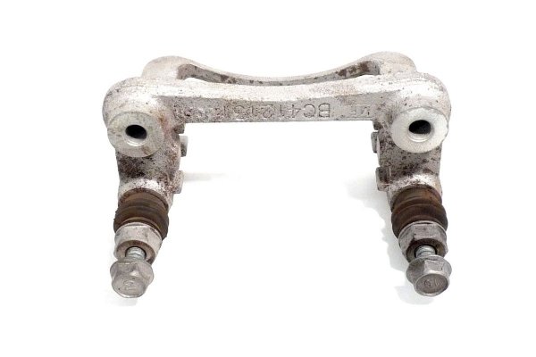 _Jarzmo hamulca tył Hyundai i10 2007-2013