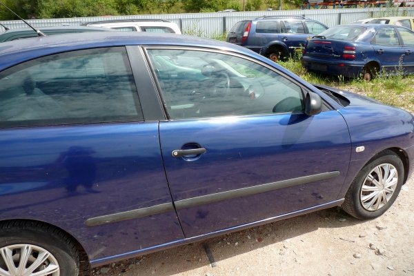 _Klapa bagażnika tył Seat Ibiza III 6L 2003 (2002-2006) Hatchback 3-drzwi (Kod lakieru: LS5S)