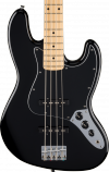 Fender Standard Jazz Bass Maple Fingerboard Black Pickguard Black