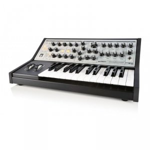 Moog Sub Phatty