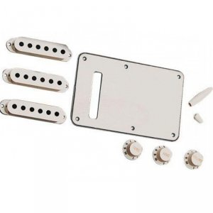 Fender 0991395000 zestaw maskownic i nakładek, pergaminowy