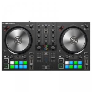 Native Instruments Traktor Kontrol S2 MK3 klawiatura sterująca