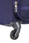 Bagaż posiada cztery mocne obrotowe koła, które umożliwiają łatwe prowadzenie bagażu w każdym kierunku