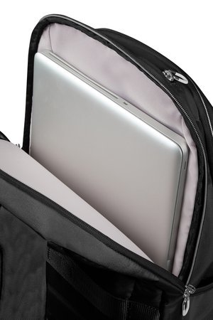 Plecak posiada miejsce na laptopa 14,1&quot; kieszeń główną i zewnętrzne kieszenie 