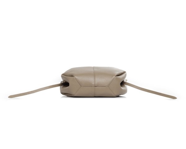 Włoska skórzana torba damska Shopperka Solome Monroe beżowa koniak spód