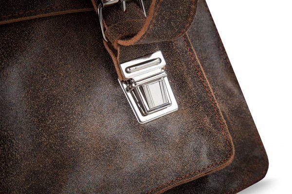 Skórzana męska torba na ramię Solome Lago 01 brązowa vintage detal