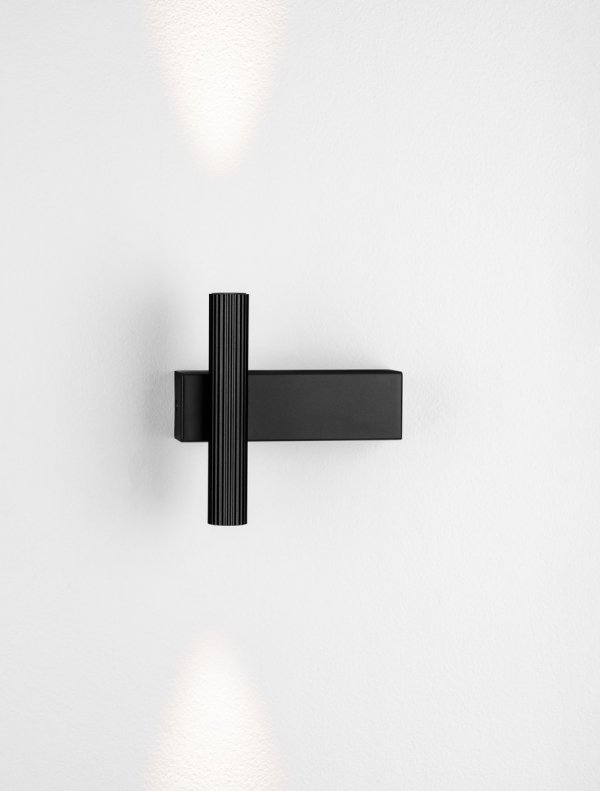 Minimalistyczny czarny kinkiet LED aluminiowy prostokąt tuba ze żłobieniami klasyczny podświetlający ścianę JOSTELA LE45559 Luces Exclusivas
