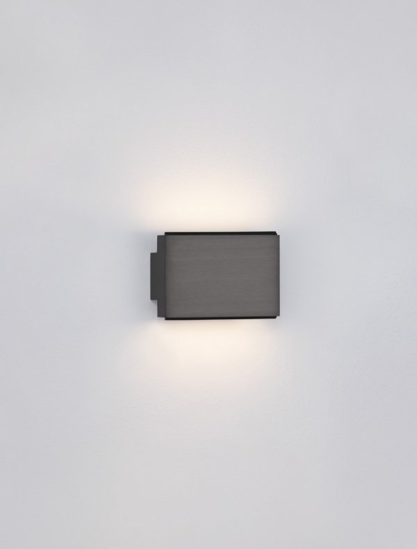 Minimalistyczny srebrny kinkiet LED aluminiowy prostokąt klasyczny podświetlający ścianę LORANCA LE45565 Luces Exclusivas