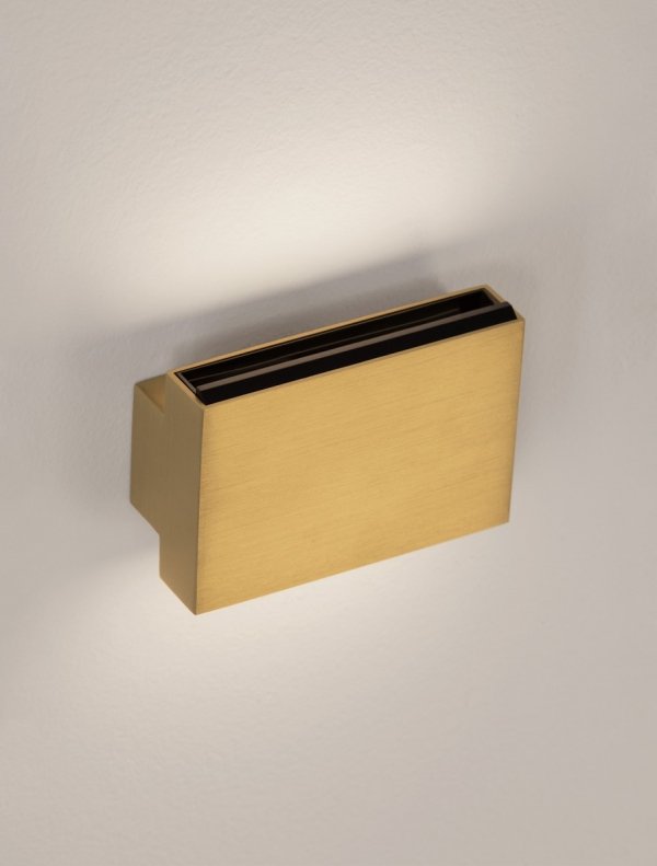 Minimalistyczny złoty kinkiet LED aluminiowy prostokąt klasyczny podświetlający ścianę LORANCA LE45564 Luces Exclusivas