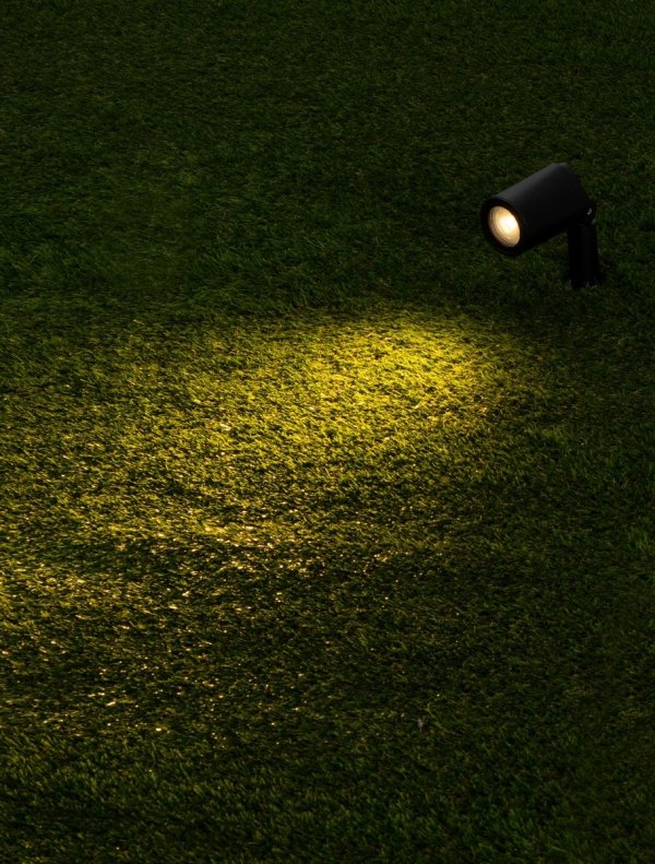 Lampa ogrodowa aluminiowa czarna regulowana tuba minimalistyczna klasyczna możliwość ściemniania IP65 TRASERA LE75162 Luces Exclusivas