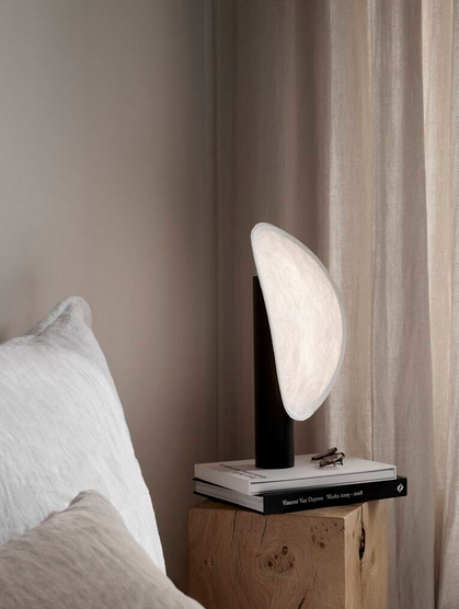 Lampa stołowa owalna materiałowa czarna 43cm minimalistyczna klasyczna uniwersalna dekoracyjna TENSE 21811 New Works