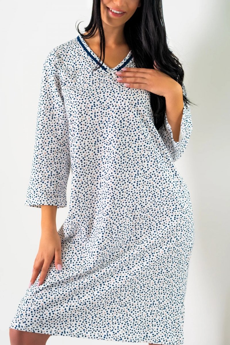 MUZZY Klasyczna koszula nocna biała w kropeczki dekolt w serek  R: