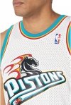Mitchell & Ness koszulka męska Detroit Pistons NBA Swingman Road Jersey Pistons 98 Grant Hill SMJYCP19211-DPIWHIT98GHI