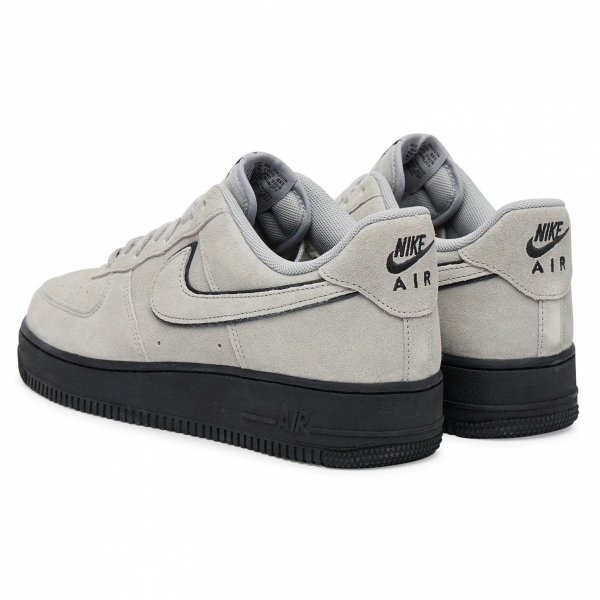 Nike buty męskie Air Force 1 `07 LV8 HQ1966-001