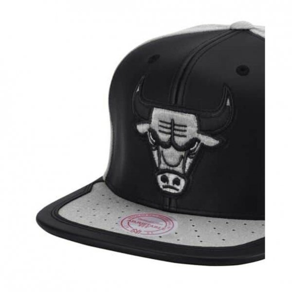 Mitchell &amp; Ness czapka z daszkiem NBA Chicago Bulls NBA Day One Snapback Bulls 6HSSMM19224-CBUBKGY
