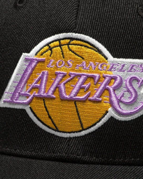 Mitchell &amp; Ness czapka z daszkiem NBA Los Angeles Lakers Team Logo High Crown 6 Panel Classic Red Snapback HHSSINTL102-LALYYPPPBLCK