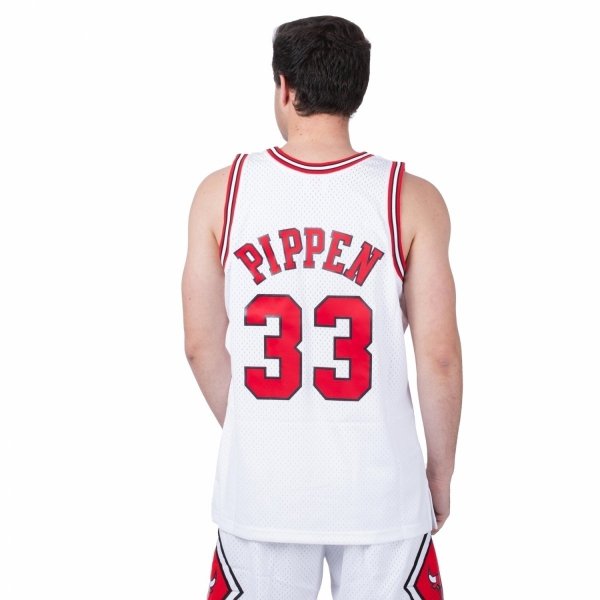 Mitchell &amp; Ness koszulka męska Chicago Bulls NBA Home Swingman Jersey Bulls 97-98 Scottie Pippen SMJYAC18054-CBUWHIT97SPI