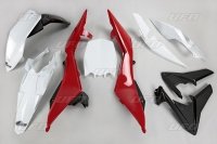 UFO KOMPLET PLASTIKÓW HUSQVARNA TC 499 4T 11-13 KOLOR OEM (BIAŁY/CZERWONY/CZA<br />RNY) (HU612E999) 