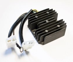 ELECTROSPORT REGULATOR NAPIĘCIA APRILIA (AP8112941)