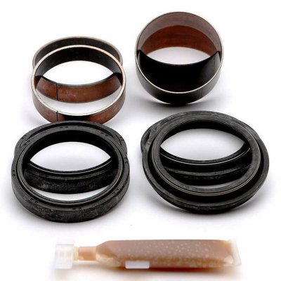 KYB ZESTAW NAPRAWCZY AMORTYZATORA PRZEDNIEGO XR 250R 86-91; KX 125 90; KX 250 90; YZ 125 89-90; YZ 250 89-98 (USZCZELNIACZE PYŁO