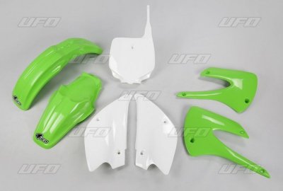UFO KOMPLET PLASTIKÓW KAWASAKI KX 85 01-13 KOLOR OEM (ZIELONY/BIAŁY) (KX85 01-09, KX85 11-12) (KA207E999)