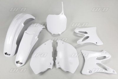 UFO KOMPLET PLASTIKÓW YAMAHA YZ 125 / 250 02-05 KOLOR BIAŁY (YA301E046)
