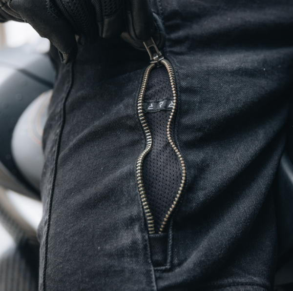 JEANSY MOTOCYKLOWE REBELHORN HAWK 3 REGULAR FIT WASHED BLACK 40/32