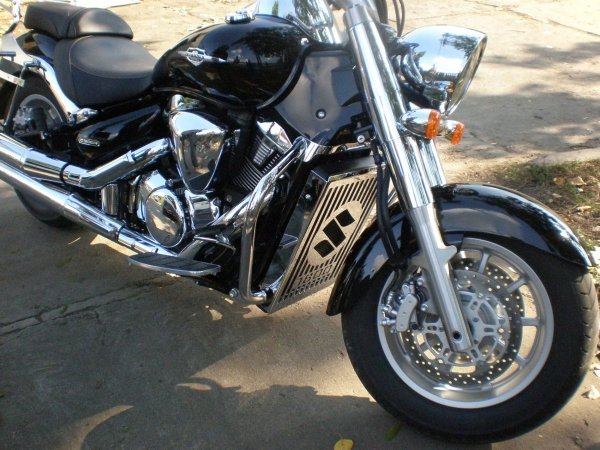 Osłona chłodnicy Suzuki Intruder C1800