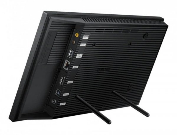 Monitor profesjonalny  QB13R-T 13 cali Matowy, Dotykowy 16h/7 250(cd/m2) 1920x1080 (FHD) S6 Player Wi-Fi 3 lata d2d (LH13QBRTBGC