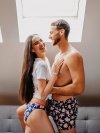 Lietajúce prasiatka - Dámske Nohavičky - Good Mood