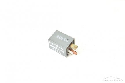 Aston Martin DB7 Vantage V12 Window heating relay module