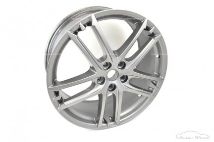 Maserati Granturismo MC Stradale Front alloy wheel
