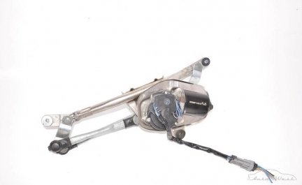 Maserati Granturismo Grancabrio M145 Windshield wiper motor mechanism linkage
