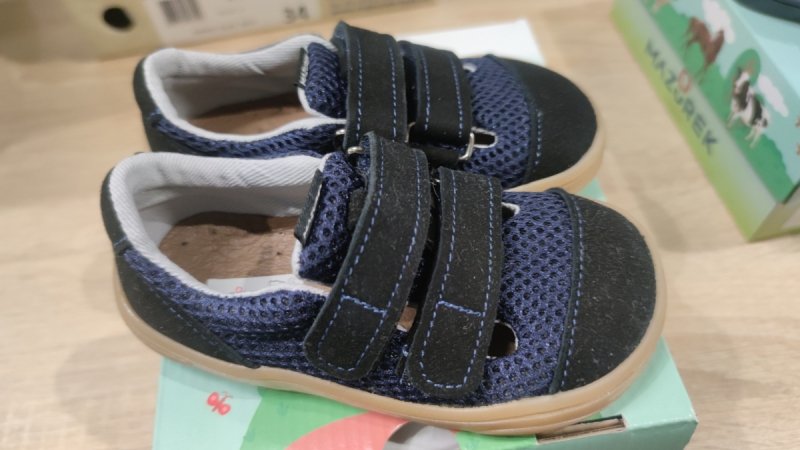 Mazurek Slipper BLACK NAVY kapcie chłopięce na rzepy