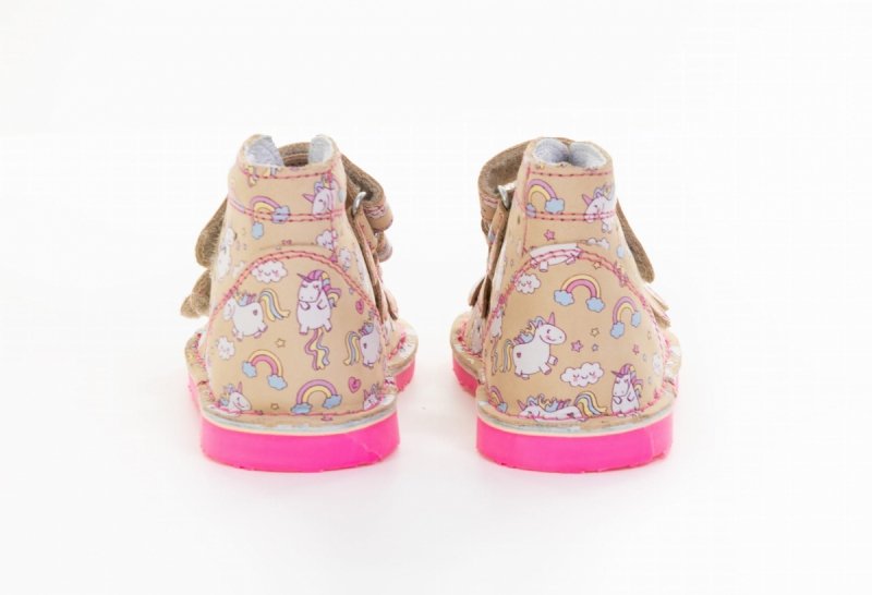 Sandałki profilaktyczne Danielki T125L BAJKOWE FF na rzepy