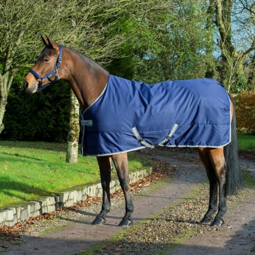 Derka stajenna FREEDOM STABLE 150g - BUCAS - navy